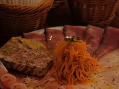 -羽深肉铺 Steak & Wine