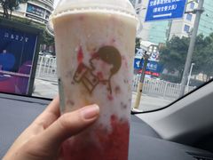 莓莓芒芒甘露-喜茶(东莞雍华庭店)