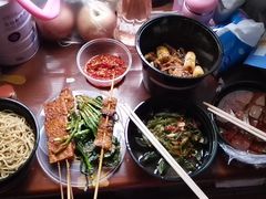 -靓靓蒸虾(恩施新天地店)