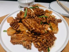 爆炒腰花-闫府私房菜·百年鲁菜(恒隆店)