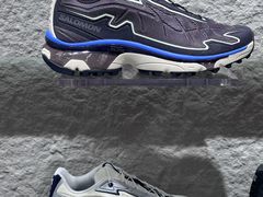 -SALOMON萨洛蒙(青岛海信店)