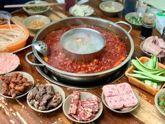 鸳鸯锅-星鸿社重庆老火锅
