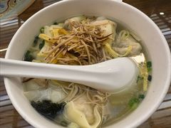 -笑来喜馄饨小笼工坊店(湖滨街店)