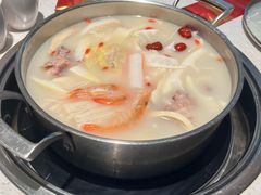 -三人行骨头王火锅(长寿店)