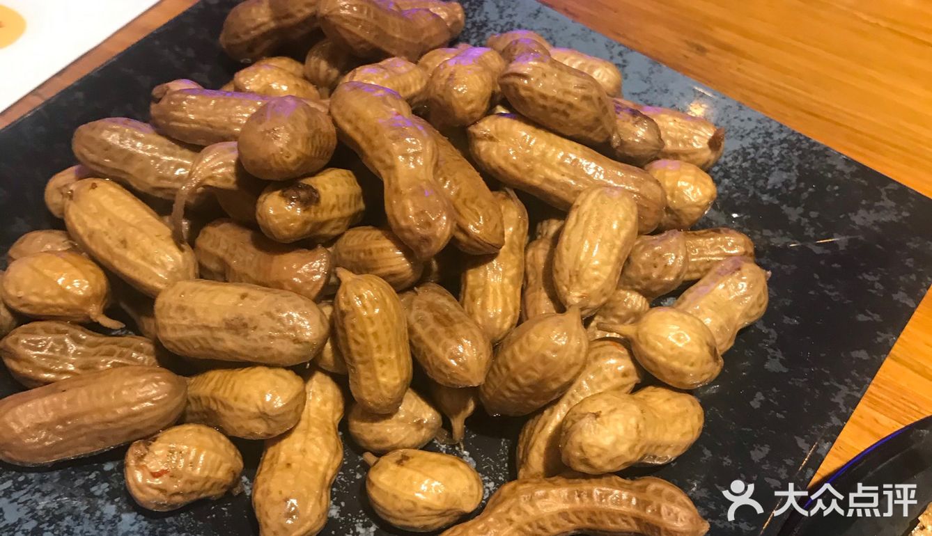 送的49元鸭脑壳有点少呀。才三个半头