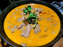 自制不老牛肉汤锅-付掌柜在成都·热炒砂锅集(金禾店)