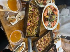 -老东镇啤酒屋海鲜加工·蒸汽海鲜·海鲜烧烤(台东店)