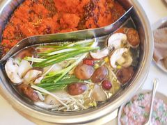 -岗上渣渣老火锅(两路口店)