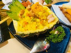 泰式凤梨菠萝炒饭-Hi YOU你的饭局泰餐厅(雍和宫店)