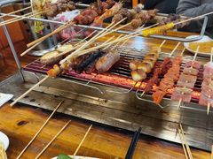 -哈尔滨小酒馆·鲜肉现穿自助烧烤(康新花园店)