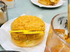 鲜油菠萝包-华嫂冰室(尖沙咀店)