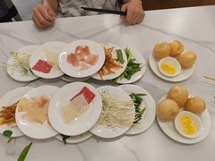 现代过桥米线-蒙自过桥米线馆(富仁坊店)