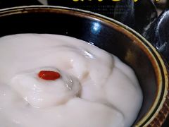 -老牌坊云南鱼豆花火锅(哈西万达店)
