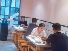 -岗上渣渣老火锅(两路口店)