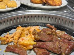 -阪尚皇·原切牛排·烤肉火锅自助(北京路店)