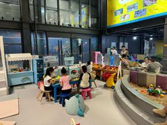 -萨卡屋亲子乐园·餐厅(龙山万物工场店)