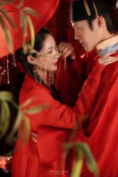 点击看大图 -挪娅婚纱摄影皇家会所