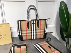 -BURBERRY(宁波和义大道购物中心店)