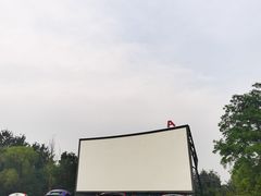 -枫花园汽车电影院(朝阳公园店)