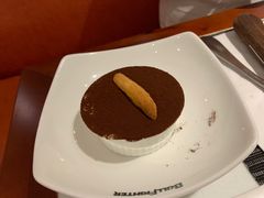 -斗牛士牛排餐厅(嘉里汇店)