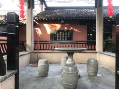 -梅村泰伯庙