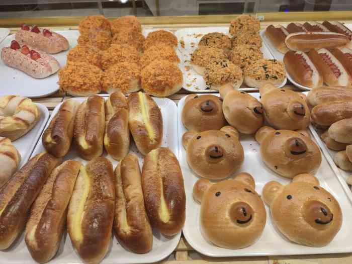 新侨三宝乐面包店-"天啊 惦记好久的面包店 居然在家门口开了.