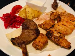 -Efes Turkish & Mediterranean Cuisine 艾菲斯餐厅(陆家嘴店)