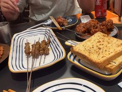 -许哥东北烧烤·铁丳烤串·宫后夹肉(繁花中心店)