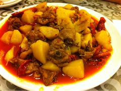 大盘鸡-巴扎美食·新疆菜·西域歌舞表演餐厅(新疆大厦店)