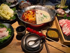 -湊湊火锅·茶憩(杭州湖滨银泰in77店)