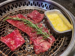 -木槿花韩式炭烤·熟成肉工坊(孙文东路店)