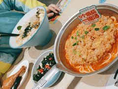 -灵芝妹子海鲜米线(劳动公园店)
