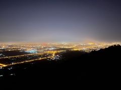 -鬼笑石后山停车场