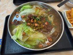 牛腩米粉-卓雅桂林米粉