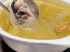 一鸡两吃-小户人家(循礼门南国中心店)