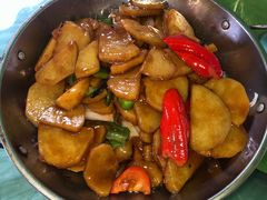 干锅土豆片-鱼乐岛餐厅·户外花园主题餐厅