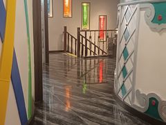 -哈啾嗨·新概念蒙餐(红星新城店)