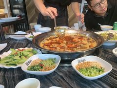 -老船舫·现做活鲜鱼馆(东郊记忆店)