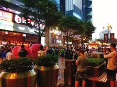 -八一路好吃街(雨田商务大厦店)