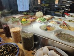 -鱼窝棚柴火铁锅炖(富山屯店)