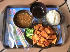 -横琴湾畔餐厅(长隆海洋王国白鲸剧场店)