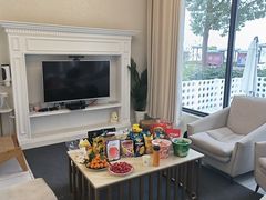 -弥舍·湖景团建泳池派对别墅·湖山境店