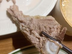 手抓羊肉-贯贯吉·清真餐厅(浙江中路店)