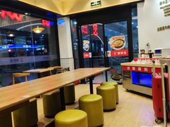 大堂-李先生牛肉面大王(成都东站西广场店)