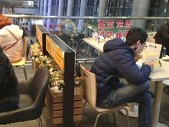 -肯德基(南京站A2检票口楼上)
