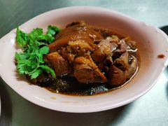 -Kha Mu Charoensang(Silom)