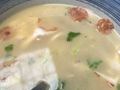 -蔼若春.传承三十年云南菜(金碧公园店)