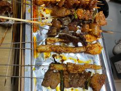 -烤满分·东北烧烤(首经贸店)