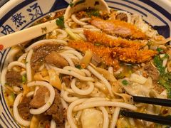 -鑫花溪牛肉米粉(东环大润发店)