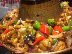 碳火牛蛙锅-沪小胖小龙虾(淮海中路旗舰店)